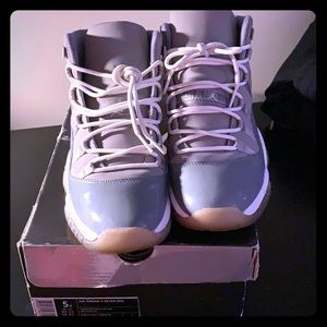 Air Jordan 11 Retro - White Cool Grey Size 5